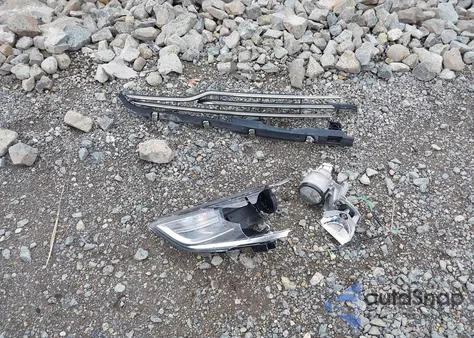 2018 Hyundai Elantra Sel из США, поврежденный, VIN 5NPD84LF3JH395992